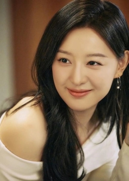 Kim Ji-won photo