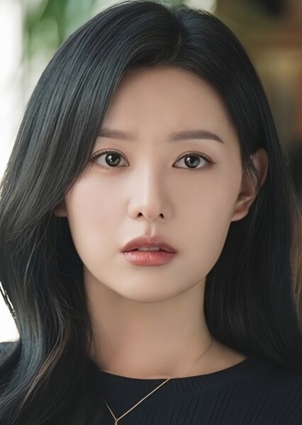 Kim Ji-won photo