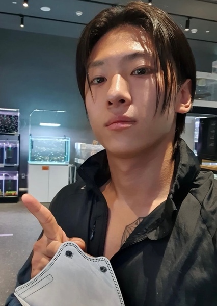 Kim Jin Young (Dex) photo