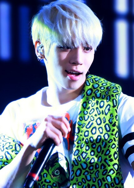 Kim Jong-hyun photo