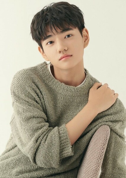 Kim Kang-hoon photo