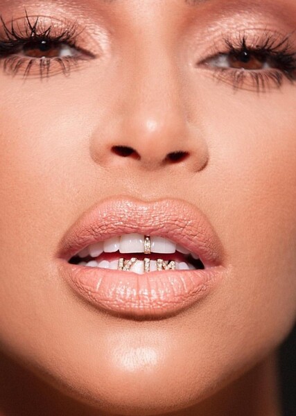 Kim Kardashian photo