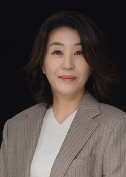 Kim Mi-Kyung