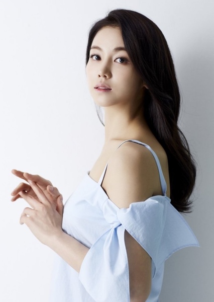 Kim Ok-bin photo