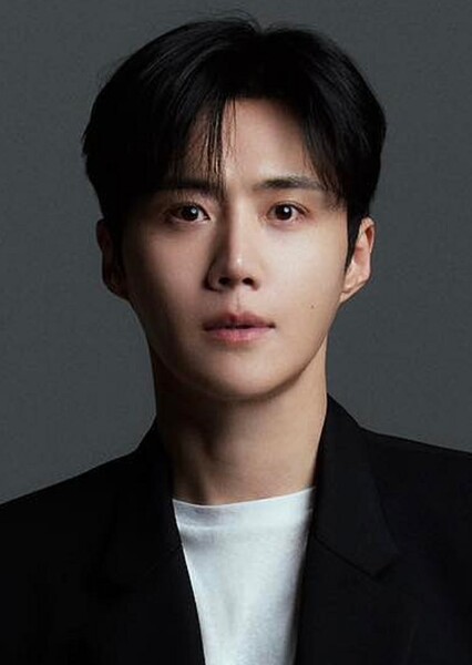 Kim Seon-ho photo