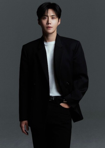 Kim Seon-ho photo