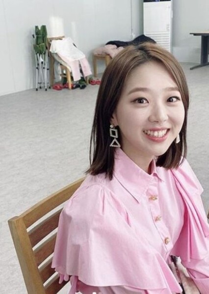 Kim Si-eun photo