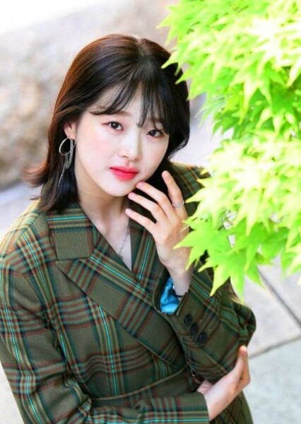 Kim Si-eun photo