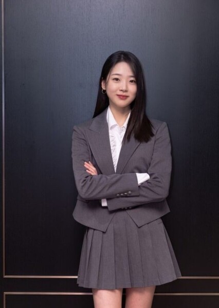 Kim Si-eun photo