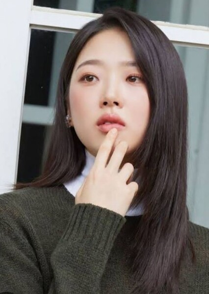 Kim Si-eun photo