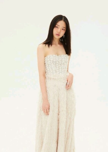 Kim Si-eun photo