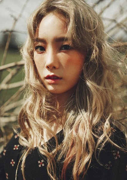 Taeyeon photo