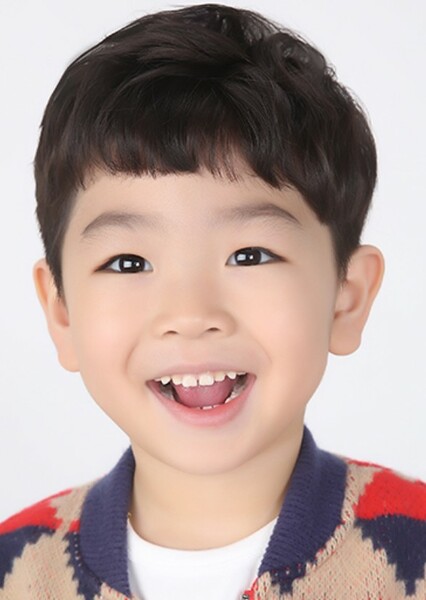 Kim Tae Yool photo