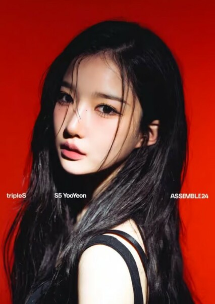 Kim YooYeon photo