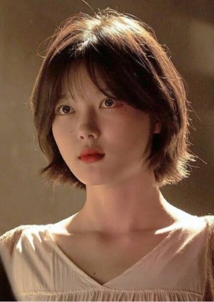 Kim You-jung photo