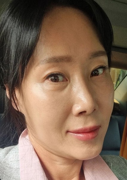 Kim Young-Hee
