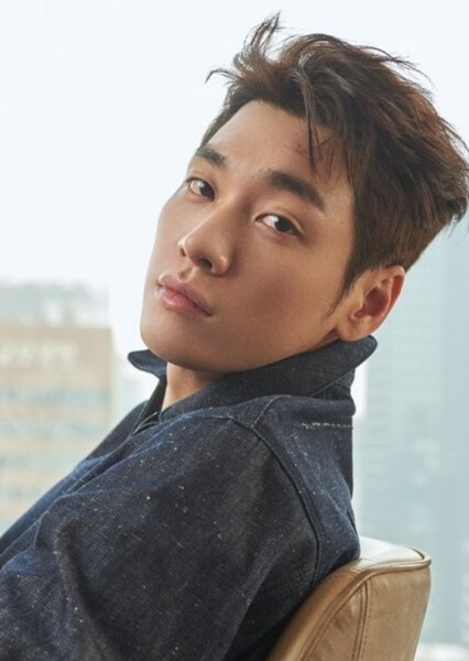 Kim Young-kwang photo