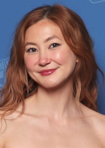 Kimiko Glenn photo