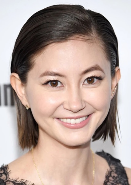 Kimiko Glenn photo