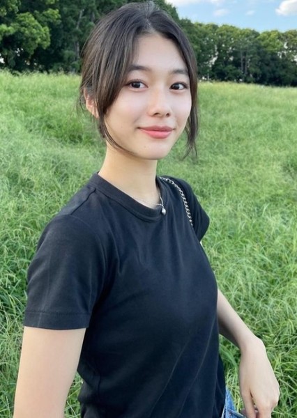 Kina Yazaki photo