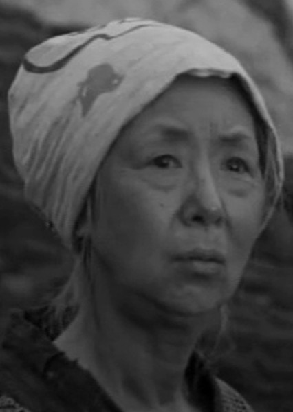 Kinuyo Tanaka photo