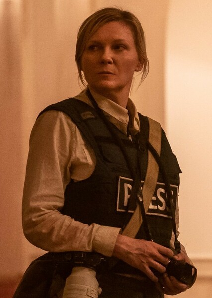 Kirsten Dunst photo