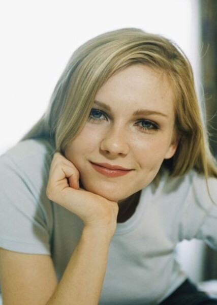 Kirsten Dunst photo