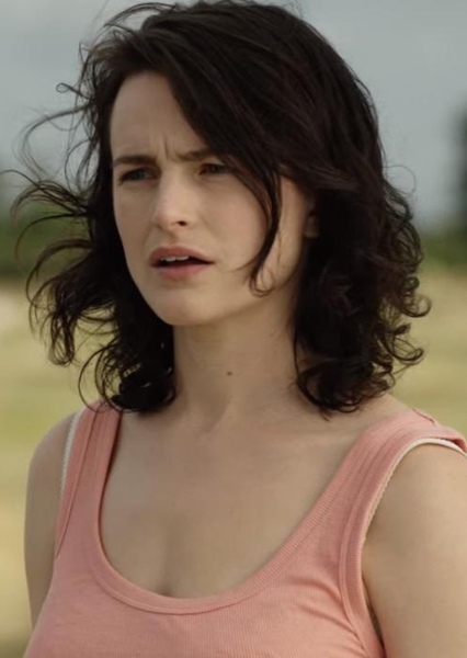 Kirstie Darrow (Glitch)
