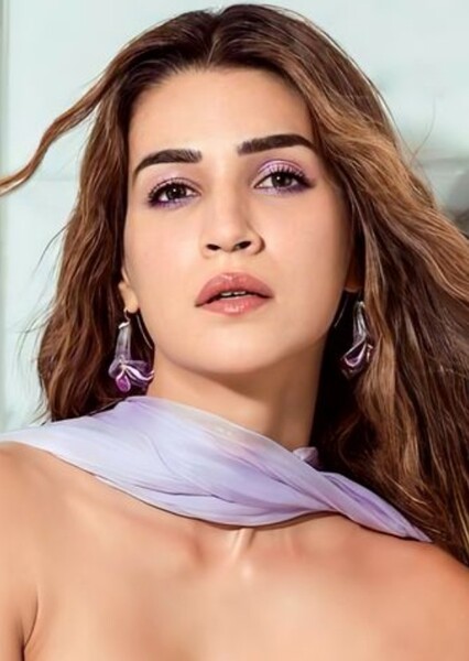 Kirti Sanon photo