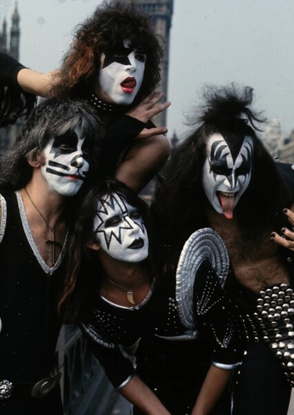 KISS