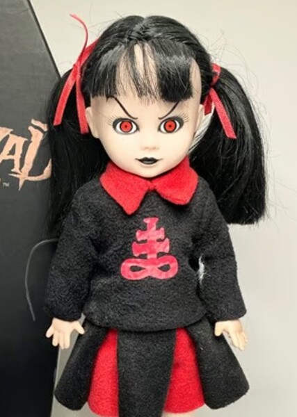 Kitty (Living Dead Dolls)