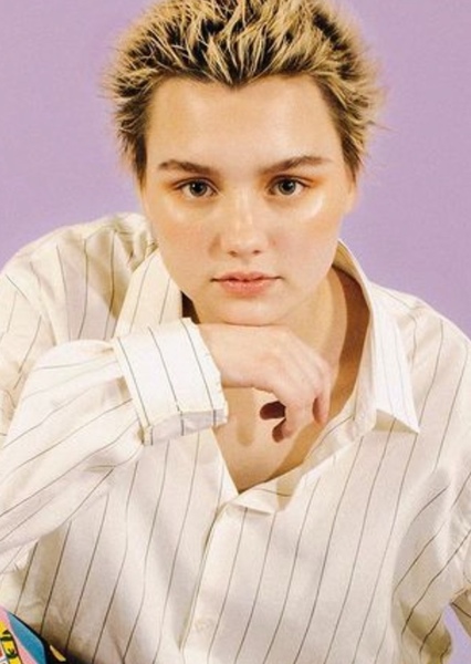 Kizzy Edgell photo