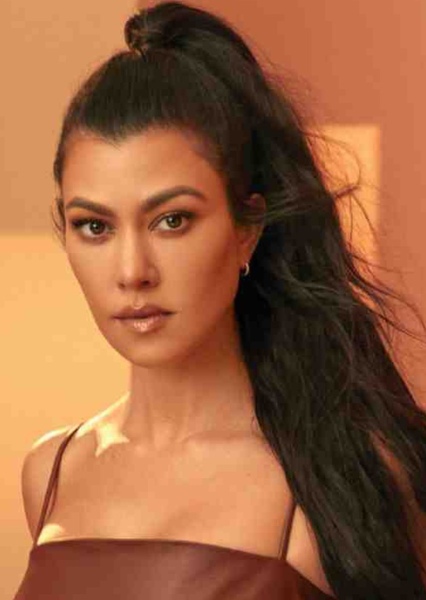 Kourtney Kardashian Barker photo