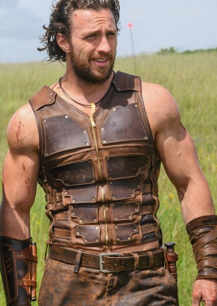 Kraven the Hunter (Aaron Taylor Johnson) photo