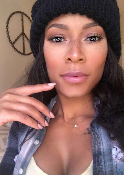 Kristal Marshall photo