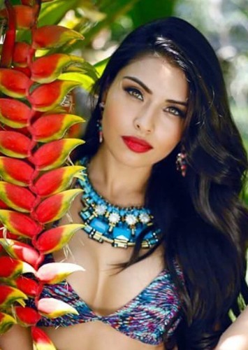 Kristal Silva photo