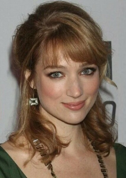 Kristen Connolly photo