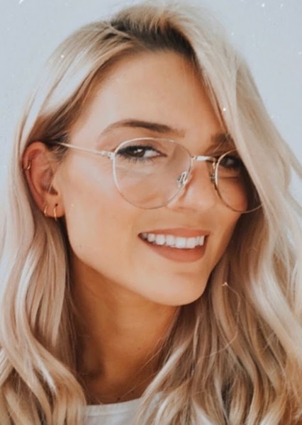 Kristen Solt