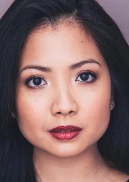 Kristin Villanueva photo
