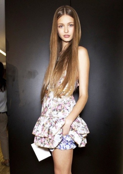 Kristina Romanova photo