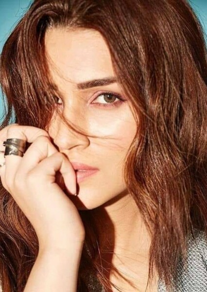 Kriti Sanon photo