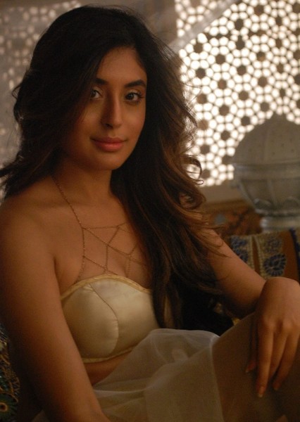 Kritika Kamra photo