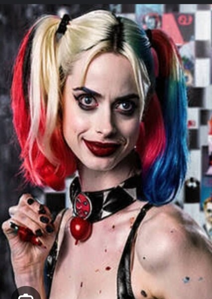 Krysten Ritter photo