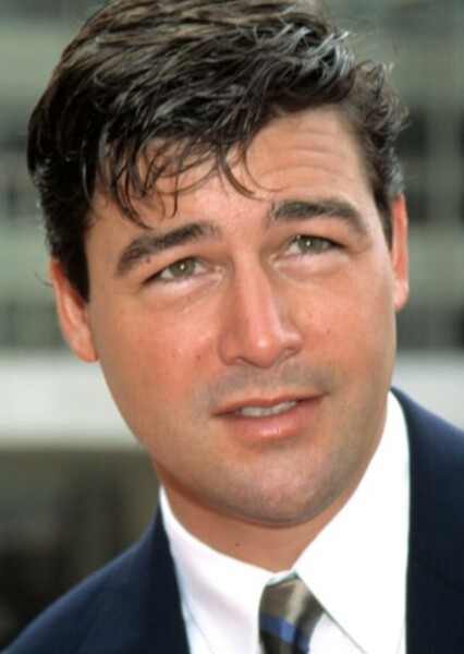 Kyle Chandler