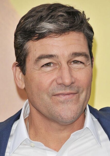 Kyle Chandler photo
