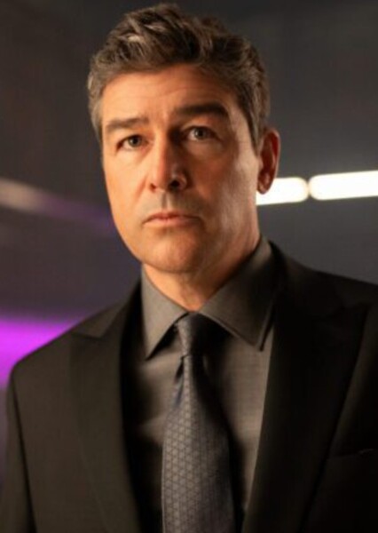 Kyle Chandler photo