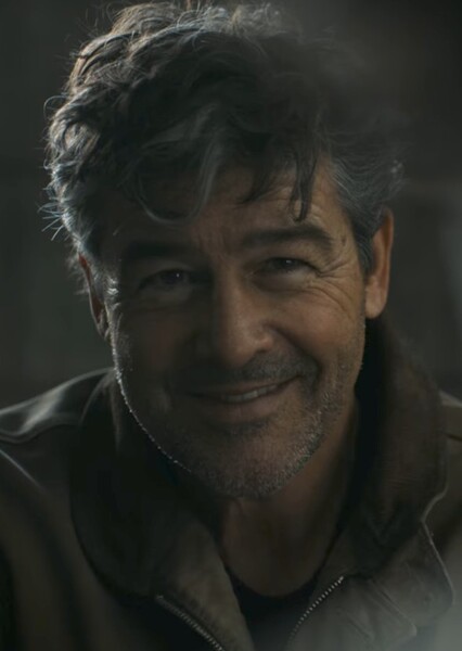 Kyle Chandler
