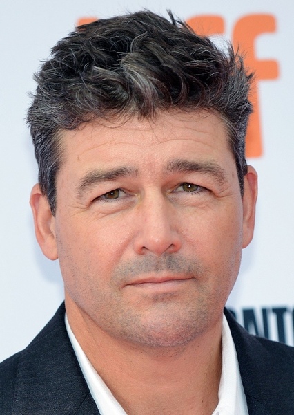 Kyle Chandler