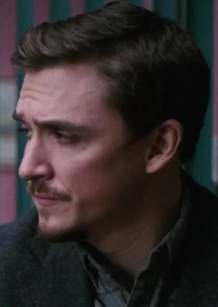 Kyle Gallner photo