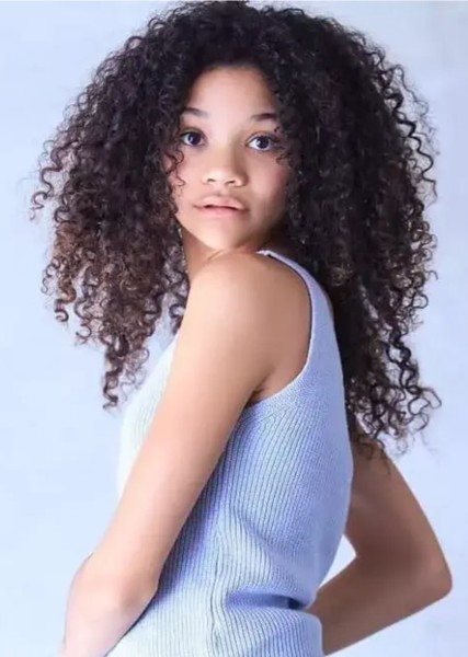 Kylee Russell photo